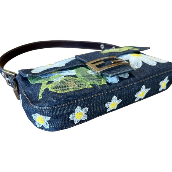 Vintage Fendi Daisy Embroidered Denim Baguette Flower Mesh Appliqué Y2K Bag - Picture 6 of 16